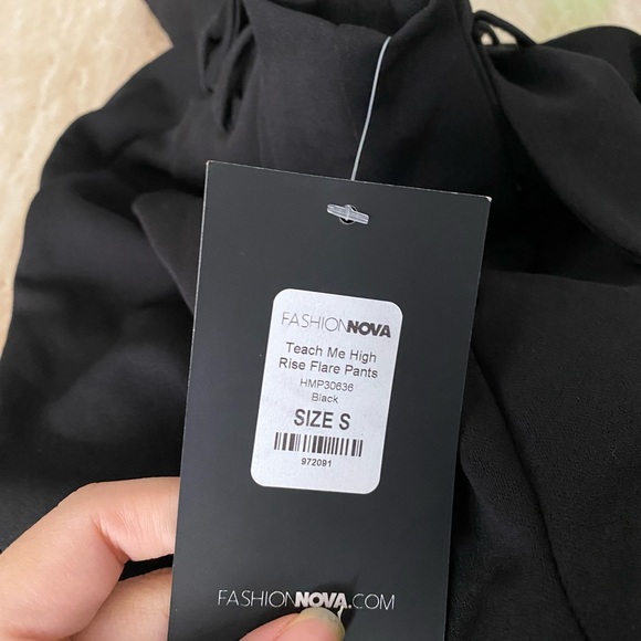 Teach me high rise flare pants -Black - Picture 3 of 3